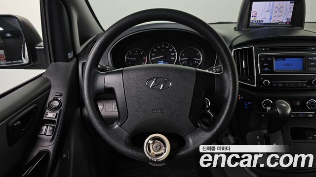 Hyundai Starex 2020 — photo 21