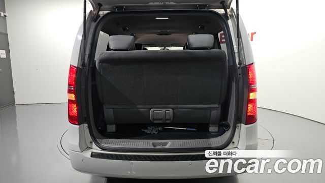 Hyundai Starex 2020 — photo 24