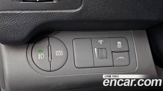 Hyundai Starex 2020 — photo 26