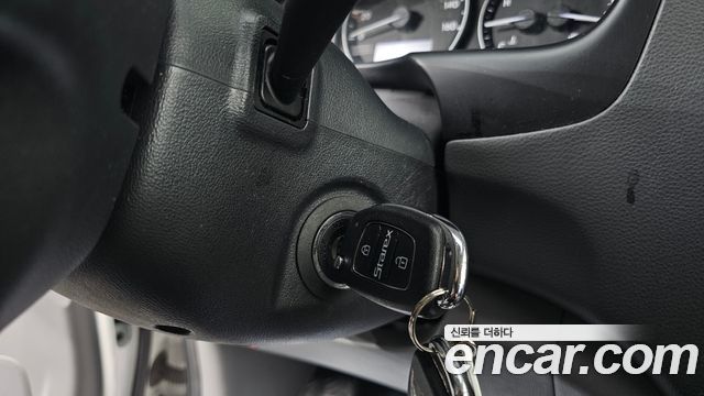 Hyundai Starex 2020 — photo 30