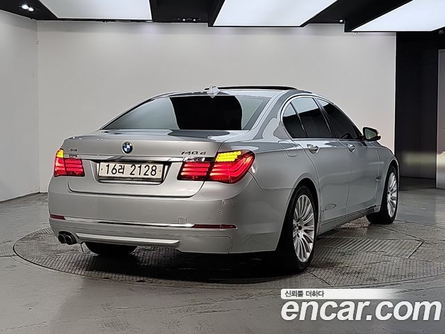BMW 7-Series 2014 — photo 4