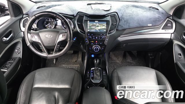 Hyundai Santafe 2018 — photo 10