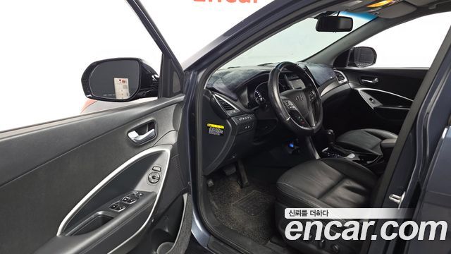 Hyundai Santafe 2018 — photo 13