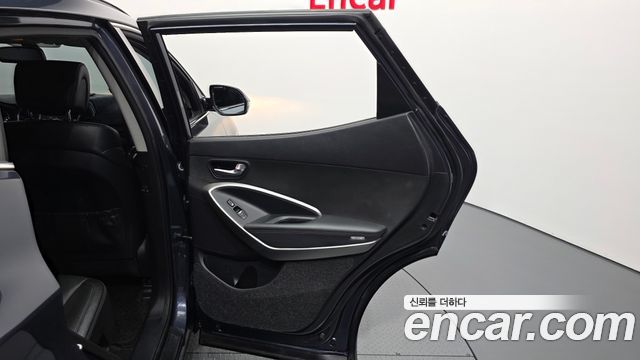 Hyundai Santafe 2018 — photo 15