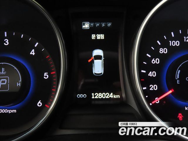 Hyundai Santafe 2015 — photo 8