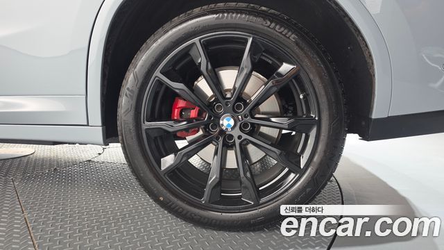 BMW X4 2025 — photo 7