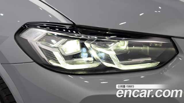 BMW X4 2025 — photo 8