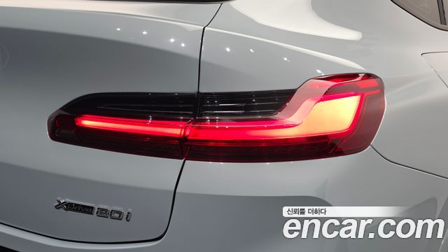 BMW X4 2025 — photo 9