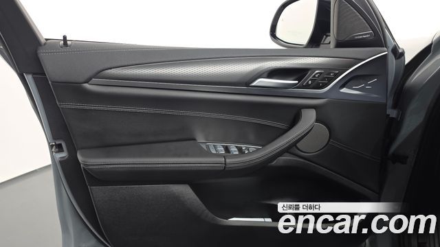 BMW X4 2025 — photo 14