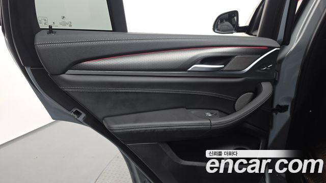 BMW X4 2025 — photo 15