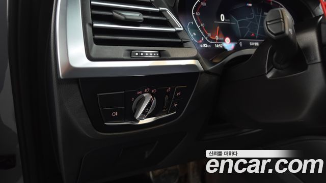 BMW X4 2025 — photo 28