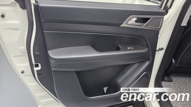 KG Mobility Rexton 2019 — photo 15