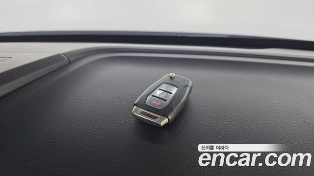 KG Mobility Rexton 2019 — photo 29