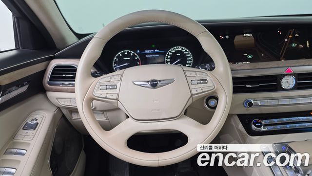 Genesis G90 2019 — photo 14