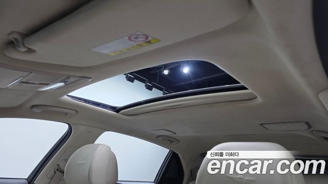 Genesis G90 2019 — photo 17