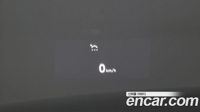 Genesis G90 2019 — photo 20
