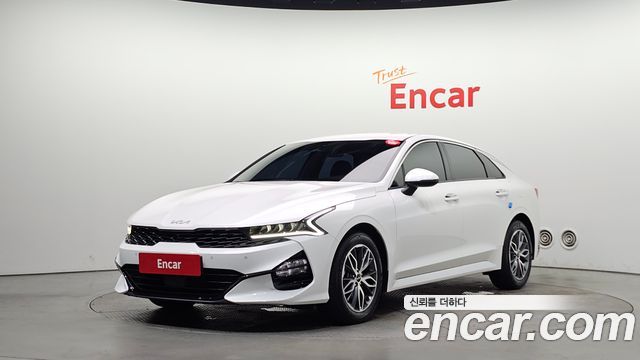 Kia K5 2022 — photo 1