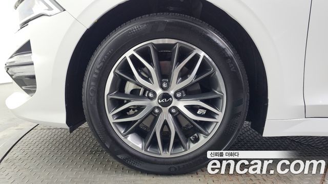 Kia K5 2022 — photo 5