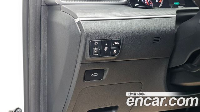 Kia K5 2022 — photo 14