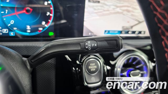 Mercedes-Benz CLA-Class 2022 — photo 9