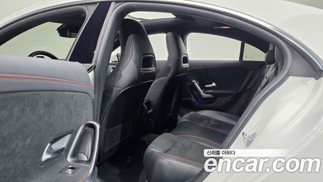 Mercedes-Benz CLA-Class 2022 — photo 12