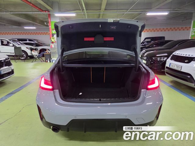 BMW 3-Series 2024 — photo 16