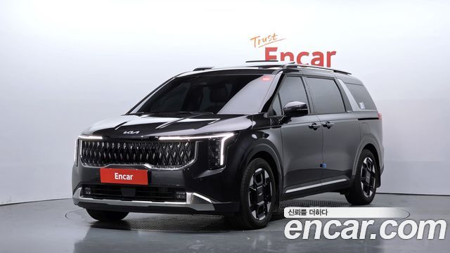 Kia Canival 2025 — photo 1
