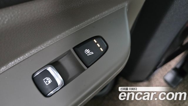 Kia Canival 2025 — photo 30
