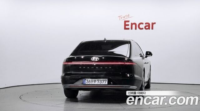 Hyundai Grandeur 2023 — photo 4