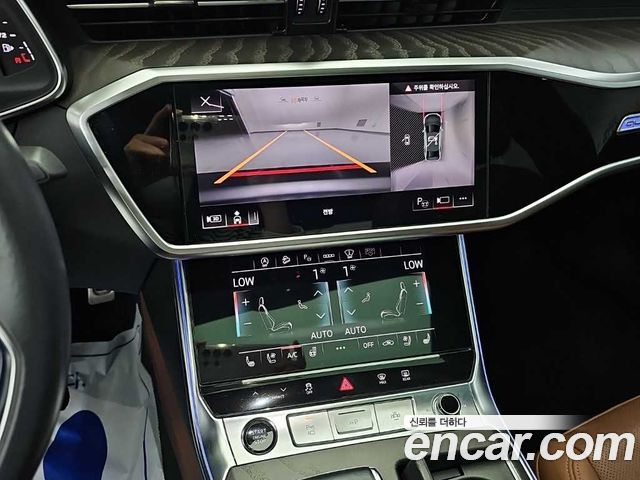 Audi A6 2021 — photo 10