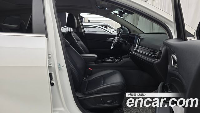Kia Sportage 2022 — photo 16