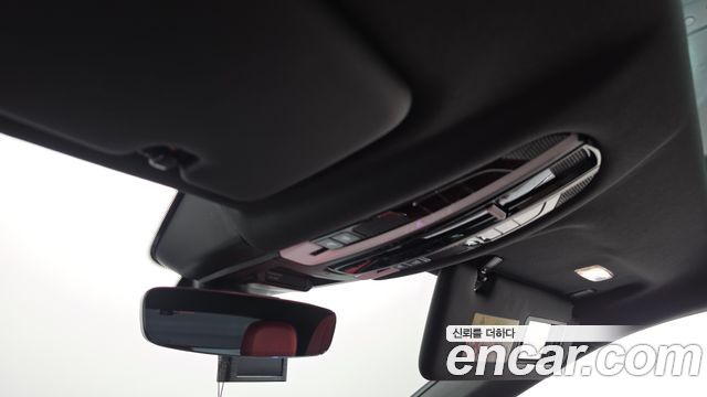 Porsche Cayenne 2023 — photo 24