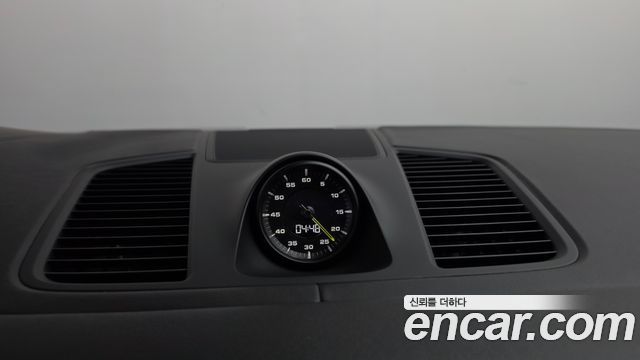 Porsche Cayenne 2023 — photo 26