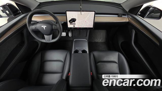 Tesla Model Y 2024 — photo 10