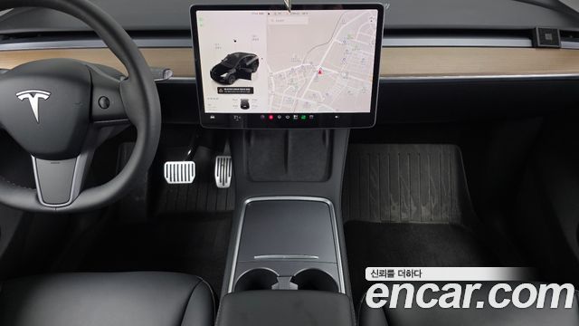 Tesla Model Y 2024 — photo 20