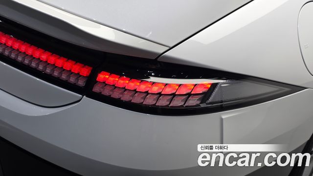 Hyundai Ioniq6 2025 — photo 9
