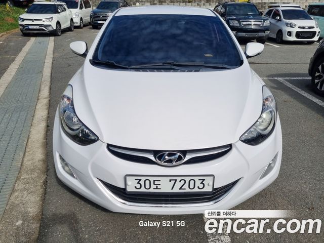 Hyundai AVANTE 2014 — photo 3