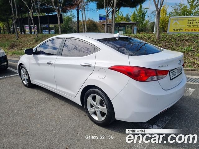Hyundai AVANTE 2014 — photo 5
