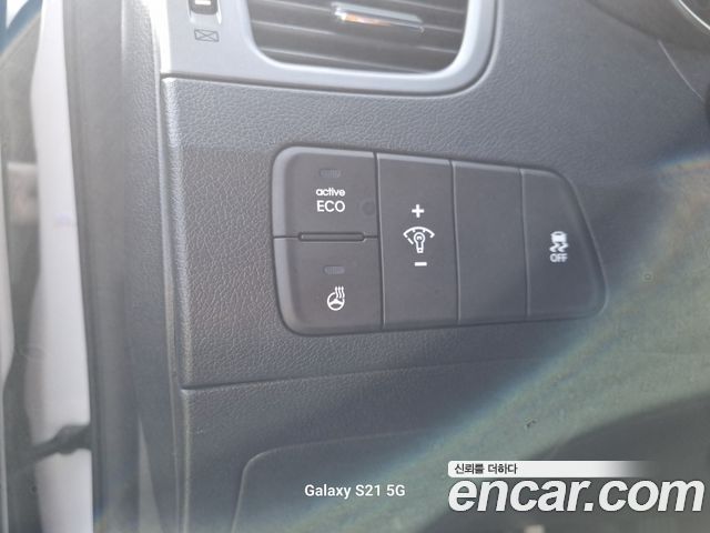 Hyundai AVANTE 2014 — photo 12