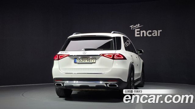 Mercedes-Benz GLE-Class 2021 — photo 4