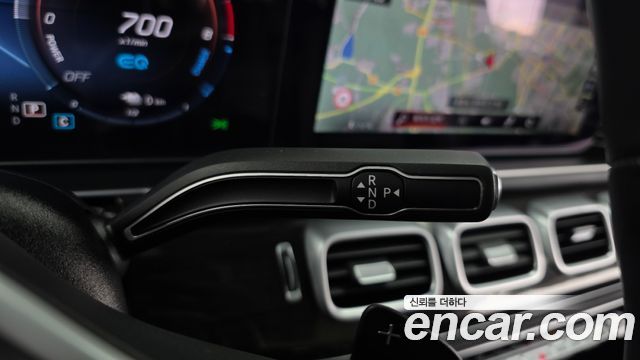 Mercedes-Benz GLE-Class 2021 — photo 12