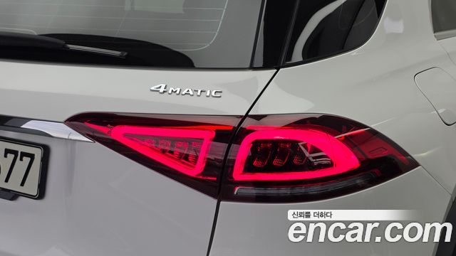 Mercedes-Benz GLE-Class 2021 — photo 9