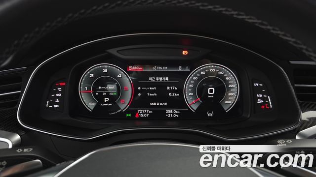 Audi A7 2022 — photo 11