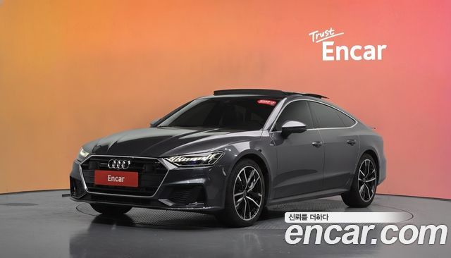 Audi A7 2022 — photo 1