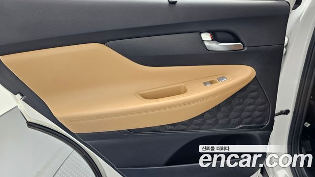 Hyundai Santafe 2021 — photo 15
