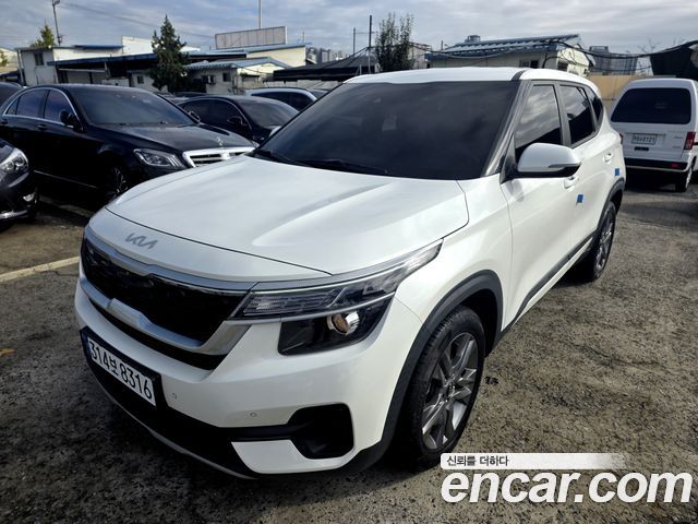 Kia Seltos 2023 — photo 1