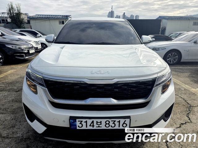 Kia Seltos 2023 — photo 2