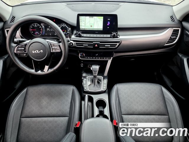 Kia Seltos 2023 — photo 11