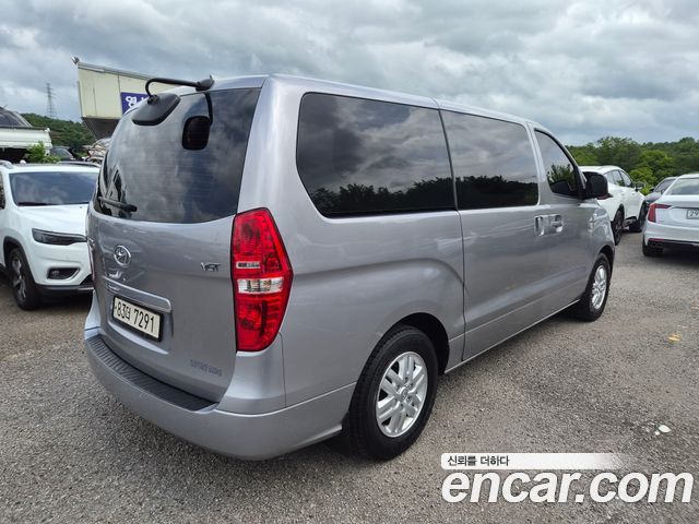 Hyundai Starex 2021 — photo 3