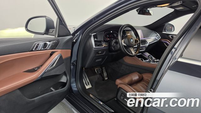 BMW X6 2022 — photo 13